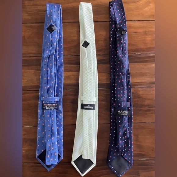 Neckties from Jos A. Bank, Roundtree and Yorke, and Spiffster- Set of 3 - Picture 2 of 2
